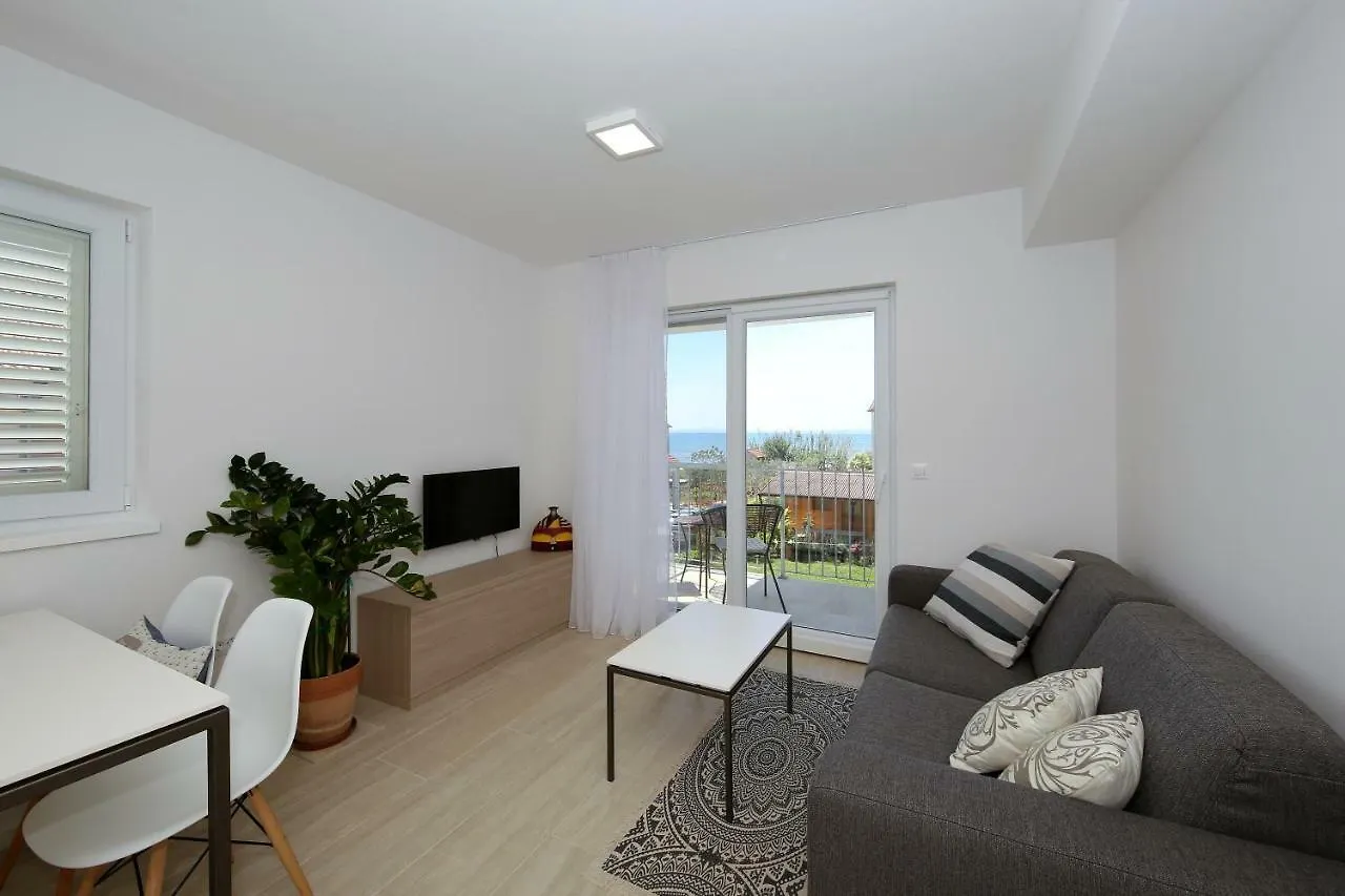 פריבלאקה Valadar Apartments
